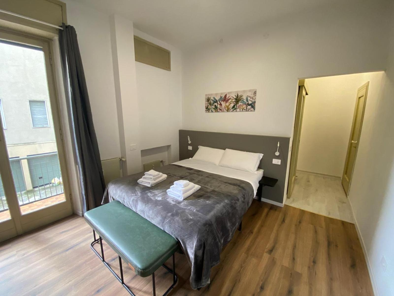 Hotel Megaride'S Dependance Como Exteriér fotografie